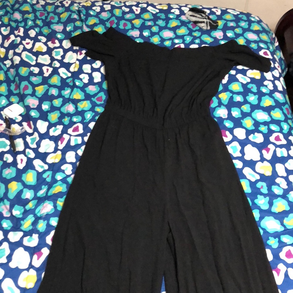 Capri jumpsuit never been worn!!